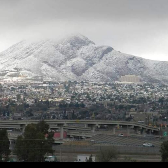 Meet your Posher, Elena - Picture 5 of 11